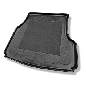 Tapis de coffre adapté pour Volkswagen Passat B3, B4 SW (1988-1997) - bac de coffre - protection de coffre voiture