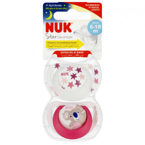 Nuk smoczek uspokajający silikonowy 6-18m star day&night różowy