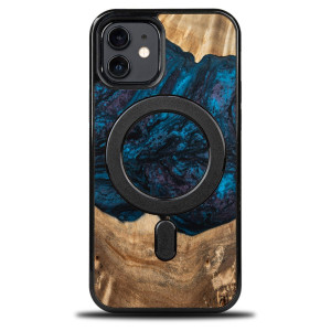 Etui Bewood Unique na iPhone 12 / 12 Pro - Planets - Neptun z MagSafe