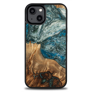 Etui Bewood Unique do iPhone 15 - Planets Ziemia