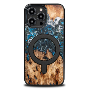 Etui Bewood Unique na iPhone 14 Pro Max - Planets - Ziemia z MagSafe