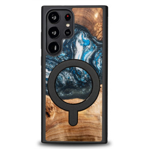 Etui Bewood Unique na Samsung Galaxy S23 Ultra - Planets - Ziemia z MagSafe
