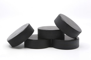 5er Set Sportspaul Eishockey Puck Senior - Official - Erwachsenen Eishockey - perfekt auch als Wagenheber Gummiauflage