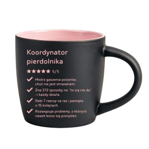 Śmieszny kubek grawerowany latte - koordynator Różowy