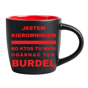 Śmieszny kubek grawerowany latte - jestem kierownikiem Czerwony