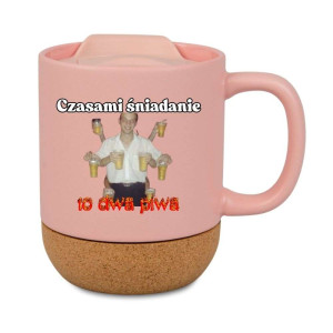 Śmieszny kubek korkowy na prezent różowy - dwa piwa