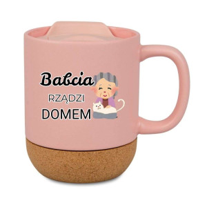 Kubek prezentowy korkowy dla babci - babcia rządzi domem