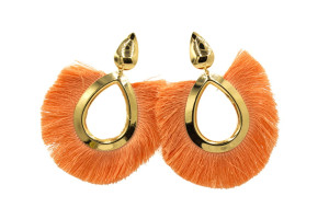 KOLCZYKI ŁEZKI FRĘDZLE PUDROWE CELEBRYTKI