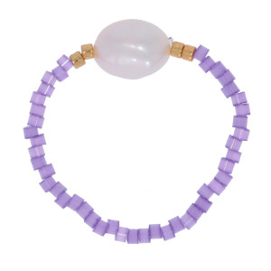 PIERŚCIONEK ELASTYCZNY PEREŁKA KORALIKI KOLOR FIOLETOWY