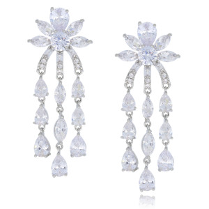 KOLCZYKI ZE STALI CHIRURGICZNEJ ŚLUBNE KWIAT KRYSZTAŁKI KOLOR SREBRNY