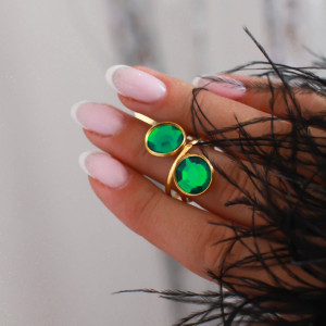 ZŁOTY PIERŚCIONEK ZE STALI CHIRURGICZNEJ DWA OCZKA ZIELONY