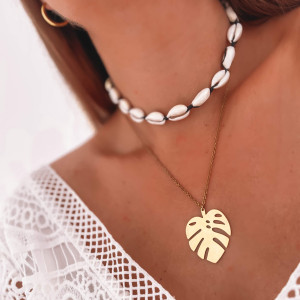 NASZYJNIK MUSZELKI NA CZARNYM SZNURKU CHOKER