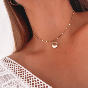 NASZYJNIK CHOKER SŁOŃCE Z MASĄ PERŁOWĄ ZE STALI CHIRURGICZNEJ