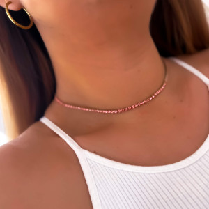 NASZYJNIK CHOKER ZE STALI CHIRURGICZNEJ KRYSZTAŁKI RÓŻOWE