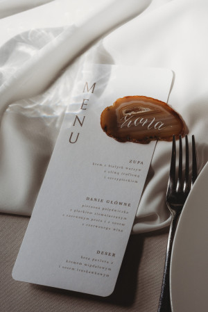 Klasyczne menu "Nela" na papierze ekologicznym