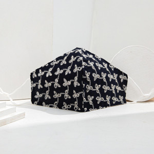 Masque en tissu Masque brodé Noir