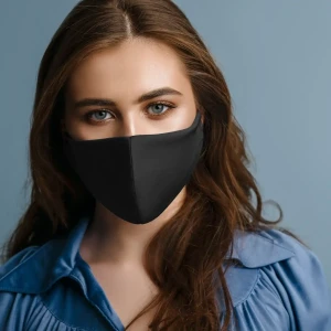 Bequeme Seidenmaske aus Stoff in schwarzer Farbe | BRIE SHOP