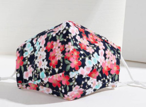 Masque en tissu brillantes fleurs noires