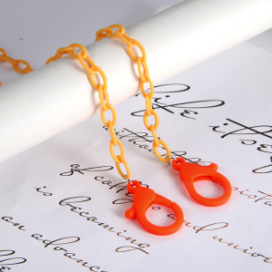 Stilvoller und sicherer orangefarbener Maskenhalter | BRINE MED CARE