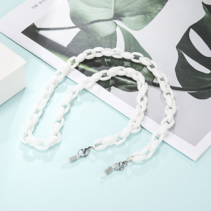 Hellweißer Brillenkette halter für den ganzen Tag von Brine Med Care
