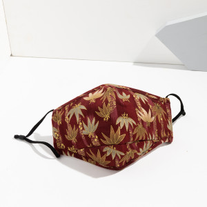 Masque en tissu Masque feuilles rouges