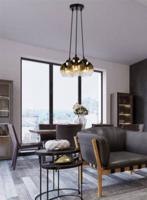 Czarna lampa wisząca 3-płomienna z kloszami do salonu NUBIA metal szkło