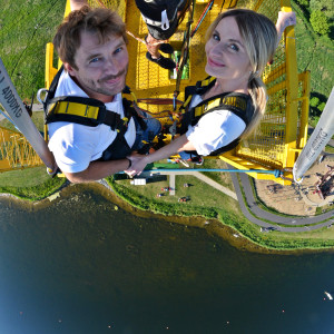 Skok na bungee dla dwojga w Poznaniu - Voucher