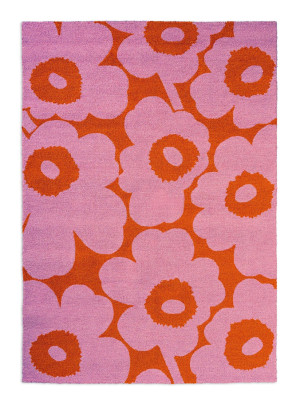 Różowo-pomarańczowy dywan na balkon Unikko marka Marimekko