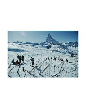 Slim Aarons Zermatt Skiing