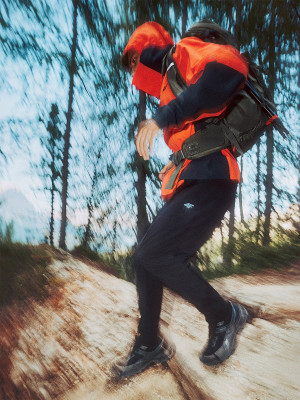 4F Kurtka trekkingowa membrana 10000 męska - czerwona