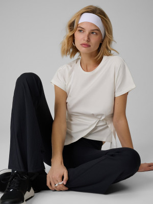 4F T-shirt slim z marszczeniem damski - biały