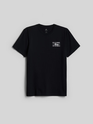 4F T-shirt regular z nadrukiem męski - czarny