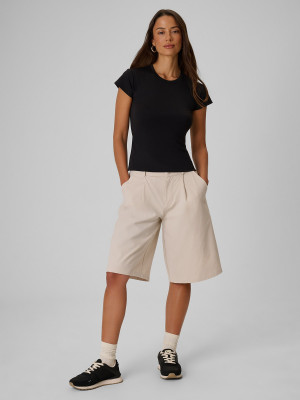 4F Spodenki casual damskie - kremowe