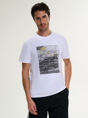 4F T-shirt regular z nadrukiem męski - biały