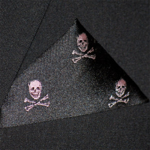 Slipskungen Bröstnäsduk Skull