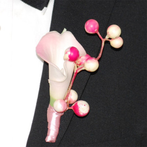 Slipskungen Corsage Lilja Rosa