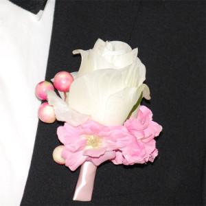 Slipskungen Corsage Ros Vit 2