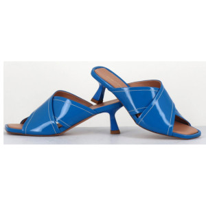 Garrice Lab - Mules en Cuir verni Cenza bleues 41
