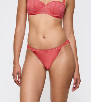 Triumph - Slip échancré Crazy Stupid Love Highleg Tai orange sanguine 42