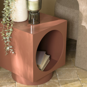 Macabane - Table d'appoint carrée en bois peint Agathe terracotta - 34x34x42cm OS