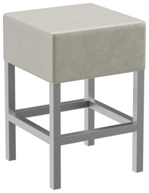 Indoor Hocker Yes