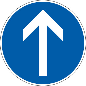 Verkehrszeichen-Nr. 209-30: Fahrtrichtung geradeaus, Aluminium reflektierend RA2, Ø 600 mm