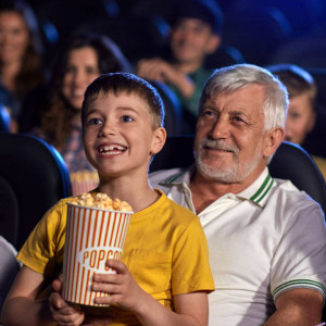 BOX Kinowy dla 1 osoby | Cinema City | Prezent | Voucher | Karta podarunkowa | Bon | Cena
