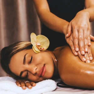 Masaż Ajurwedyjski Marma | Warszawa | Bali Sunrise Spa | Prezent | Voucher | Karta podarunkowa | Bon | Cena