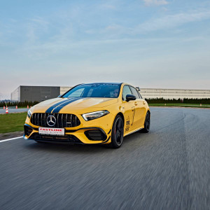 Jazda Mercedes A45s AMG | Tor Modlin | Fastline Supercars | 2 okrążenia | Prezent | Voucher | Karta podarunkowa | Bon | Cena