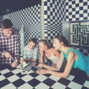 Escape room - pokój zagadek dla grupy | Kraków | Wawel Escape Room | w tygodniu | Prezent | Voucher | Karta podarunkowa | Bon | Cena
