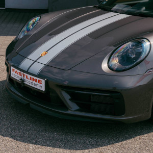 Jazda Porsche 911 4 GTS | Tor Poznań | Fastline Supercars | 1 okrążenie | Prezent | Voucher | Karta podarunkowa | Bon | Cena