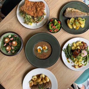 Rodzinny Obiad | Zawiercie | Zaparkowani Bistro | Prezent | Voucher | Karta podarunkowa | Bon | Cena