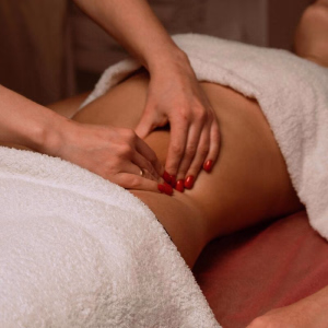 Masaż relaksacyjny | Siemianowice Śląskie | Salon Masażu Odnowa | Prezent | Voucher | Karta podarunkowa | Bon | Cena