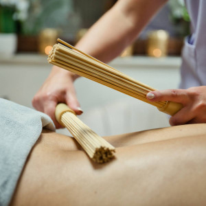 Masaż bambusowy | Katowice | Salon Masażu Angelina Warmuz | 1 godzina | Prezent | Voucher | Karta podarunkowa | Bon | Cena